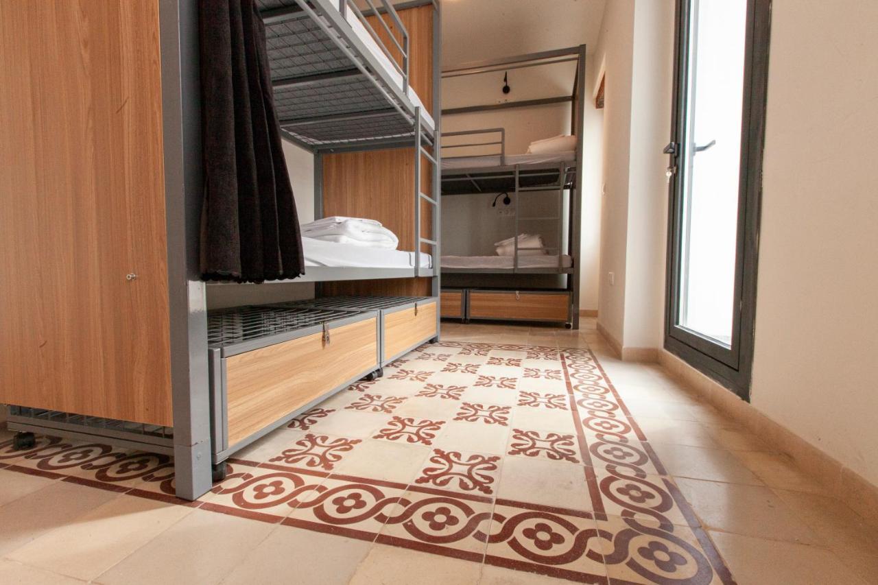 Hostel Ibarra By Bossh! Hotels Sevilla Exteriör bild