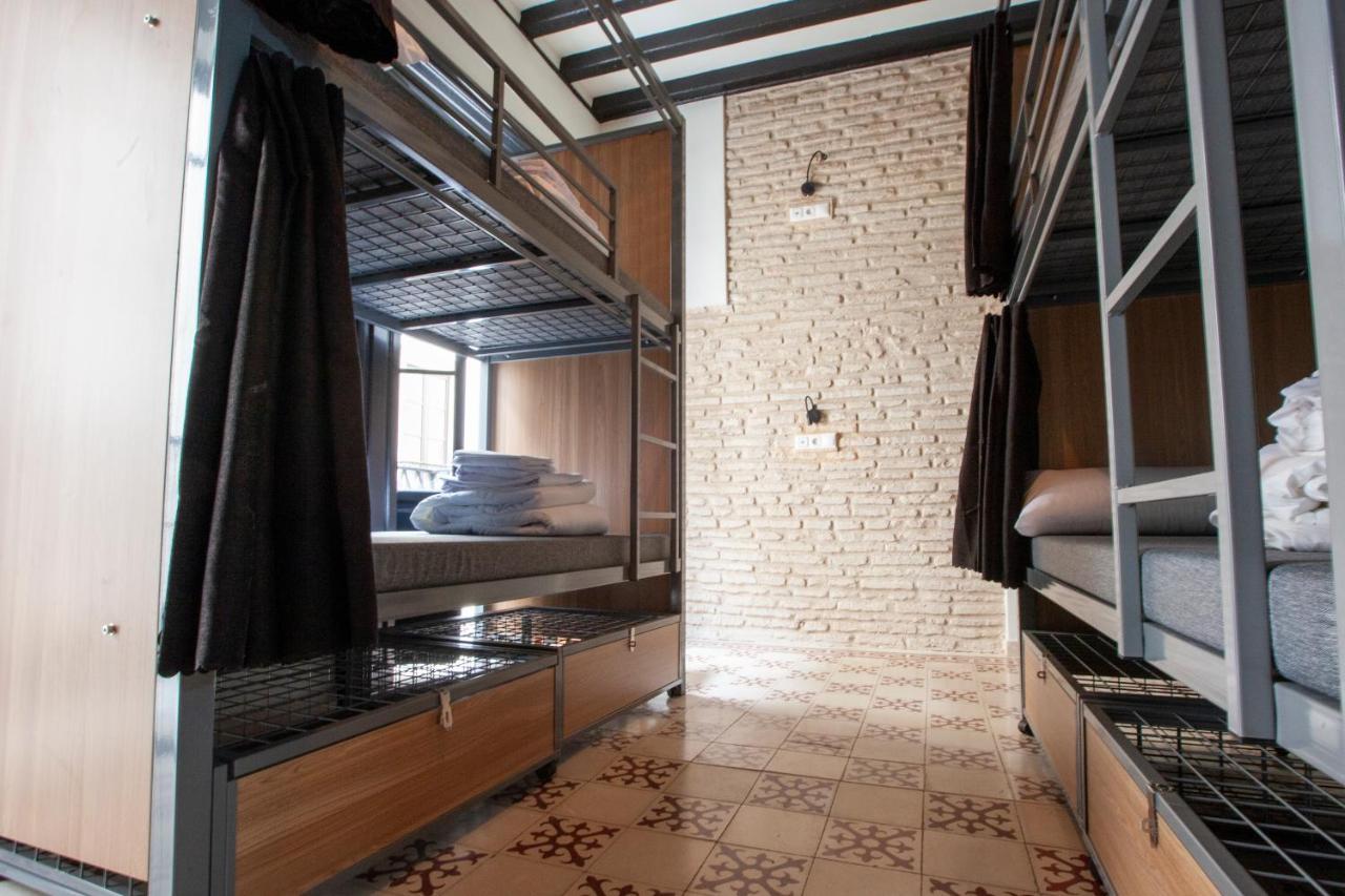 Hostel Ibarra By Bossh! Hotels Sevilla Exteriör bild