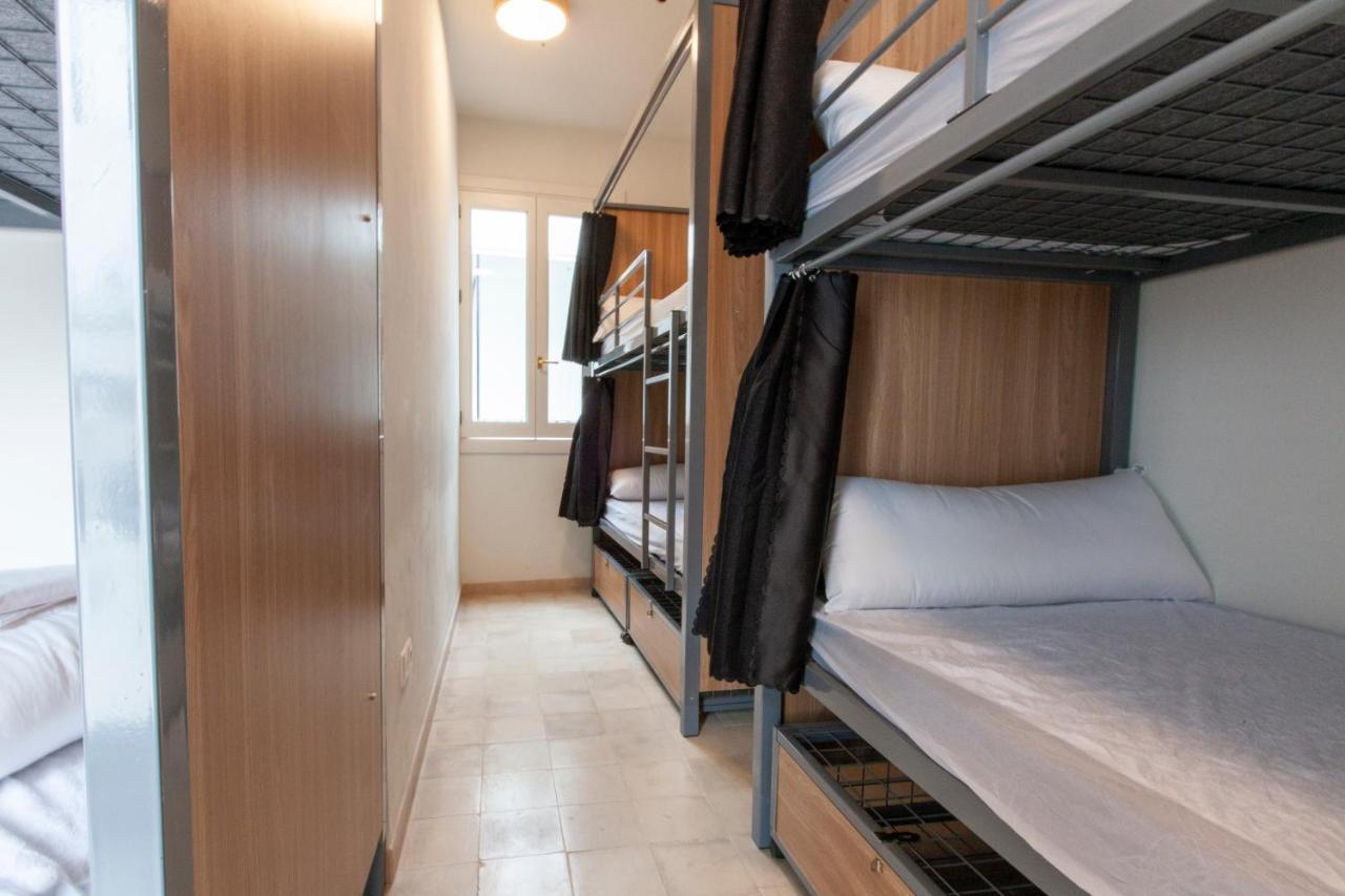 Hostel Ibarra By Bossh! Hotels Sevilla Exteriör bild